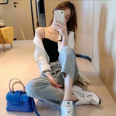 抓着彩虹的男人